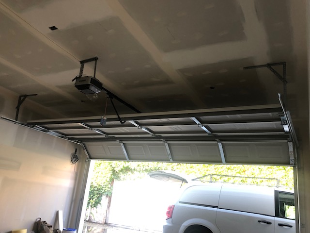 Garage Door Opener Repair Service