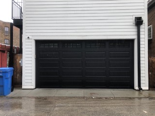 Professional Garage Door Repair in Illinois