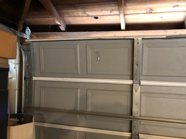 Garage Door Repair Seervice In Skokie IL